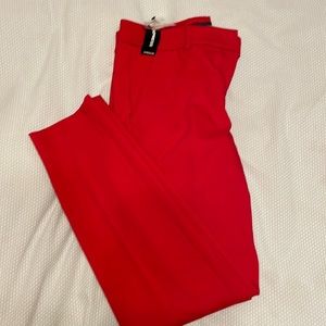 Express red ankle mid rise pants. 6R-NWT